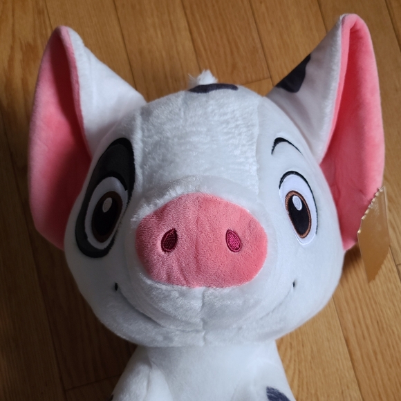 Moana Pua Plushie, 20" - Picture 2 of 9